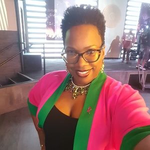 Meet your Posher, Melanie